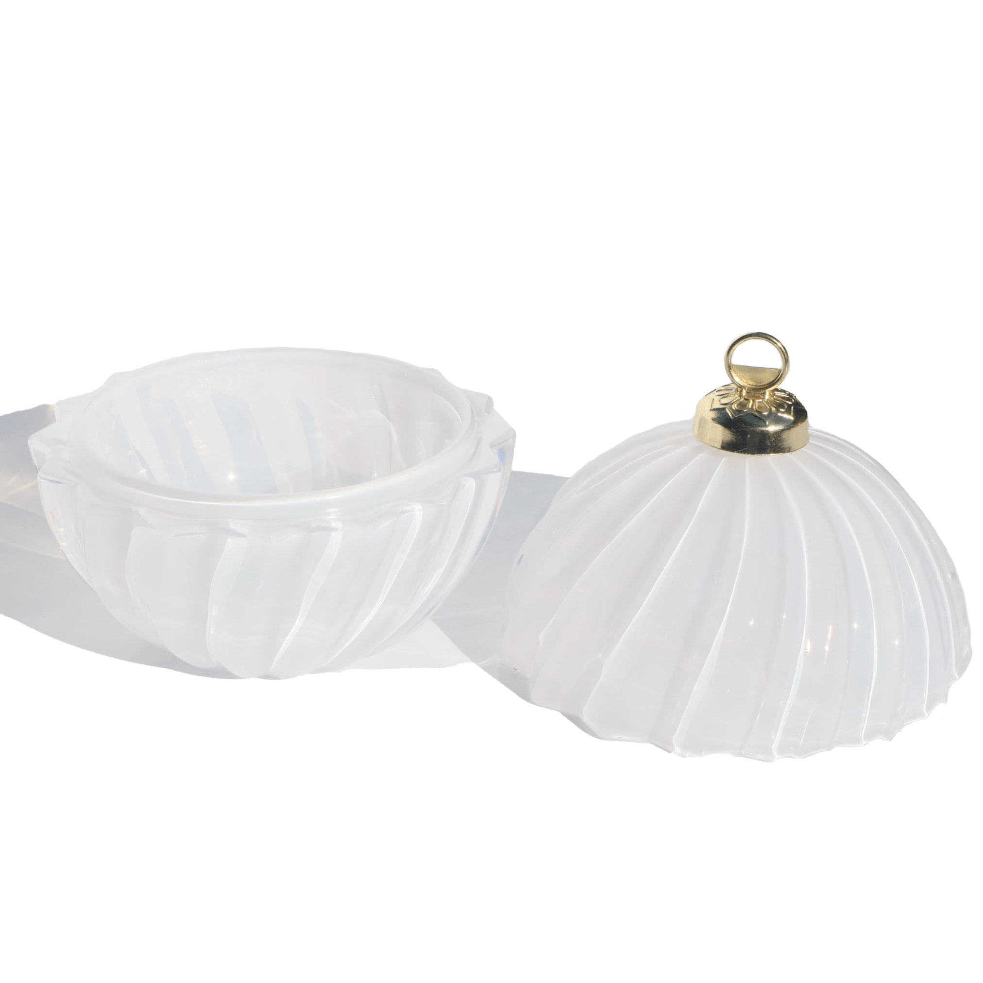 LuxyM- White Christmas Ornament Container with Lid