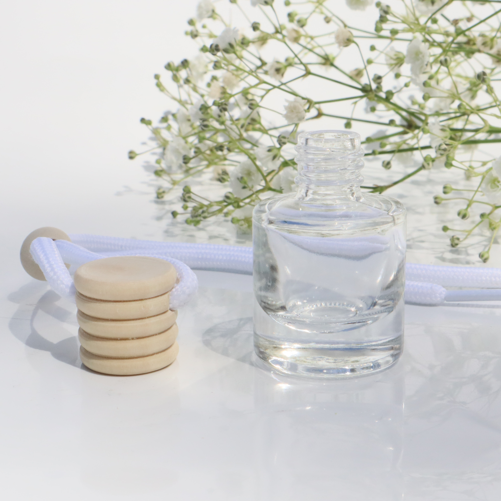 8 ml Glass Car Hanging Diffuser Bottles ( white string )