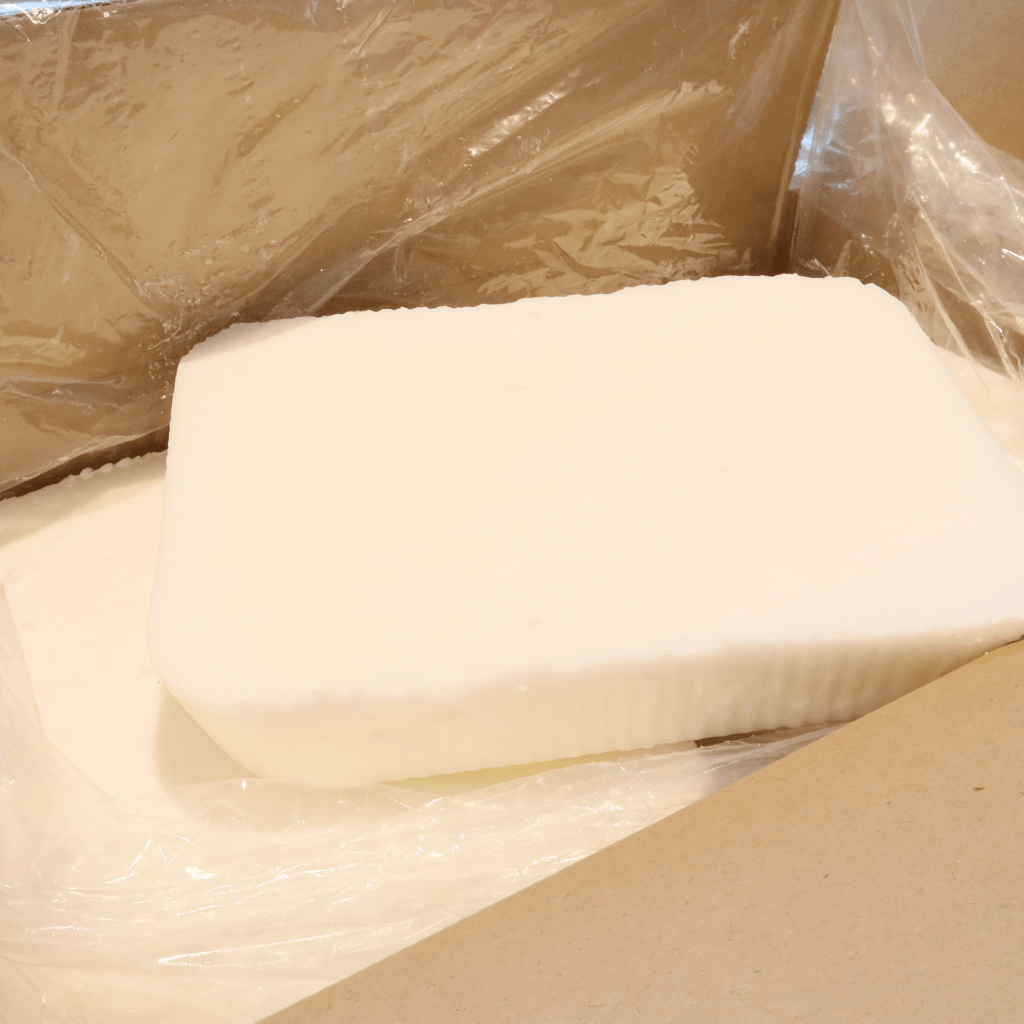 Coconut wax for molds